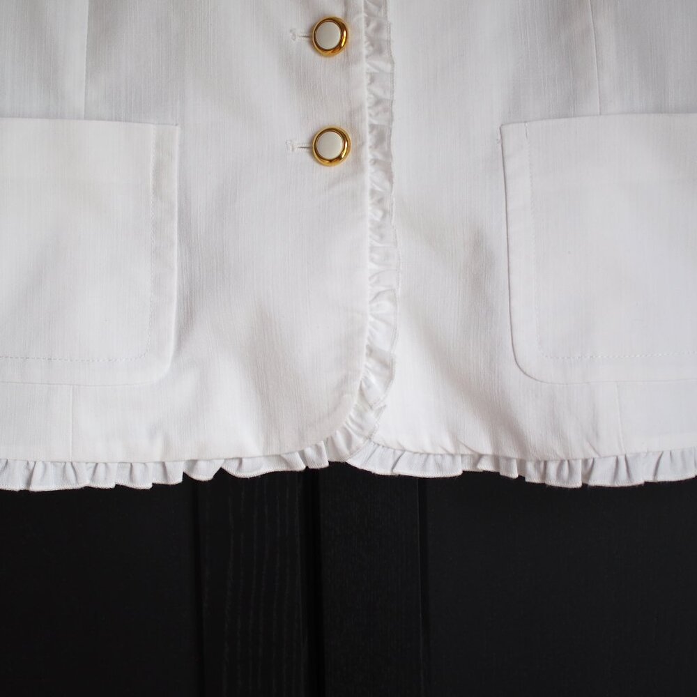 Joan Rivers | White Suit Jacket - Picture 5 of 10